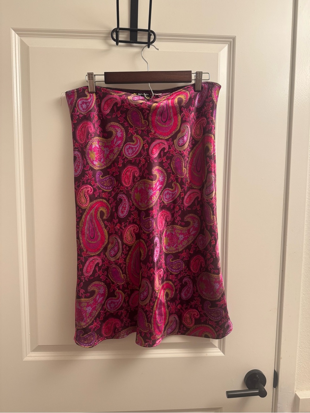 Vintage Women's Pink Paisley Satin Skirt 35th and 10th Brand